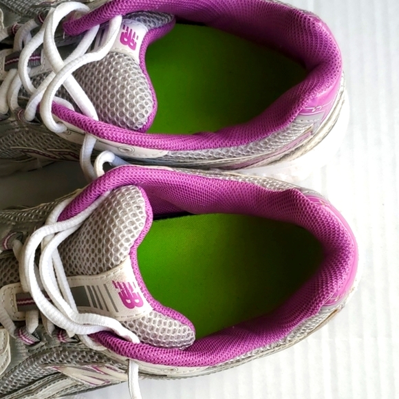 New Balance Abzorb Technology Athletic Shoes WR425SWP Size 9 - Picture 3 of 8